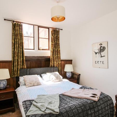 Chetwynd Lodge Stafford Exteriér fotografie