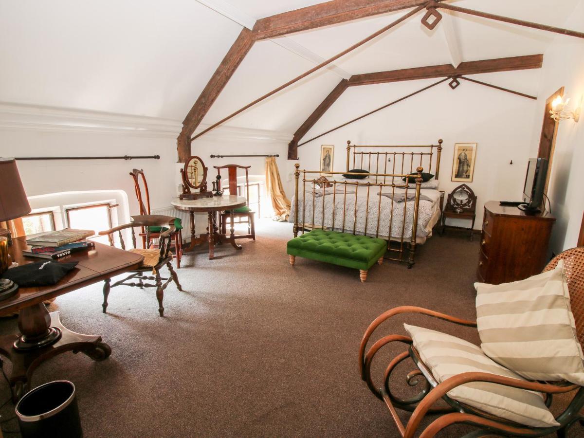 Chetwynd Lodge Stafford Exteriér fotografie